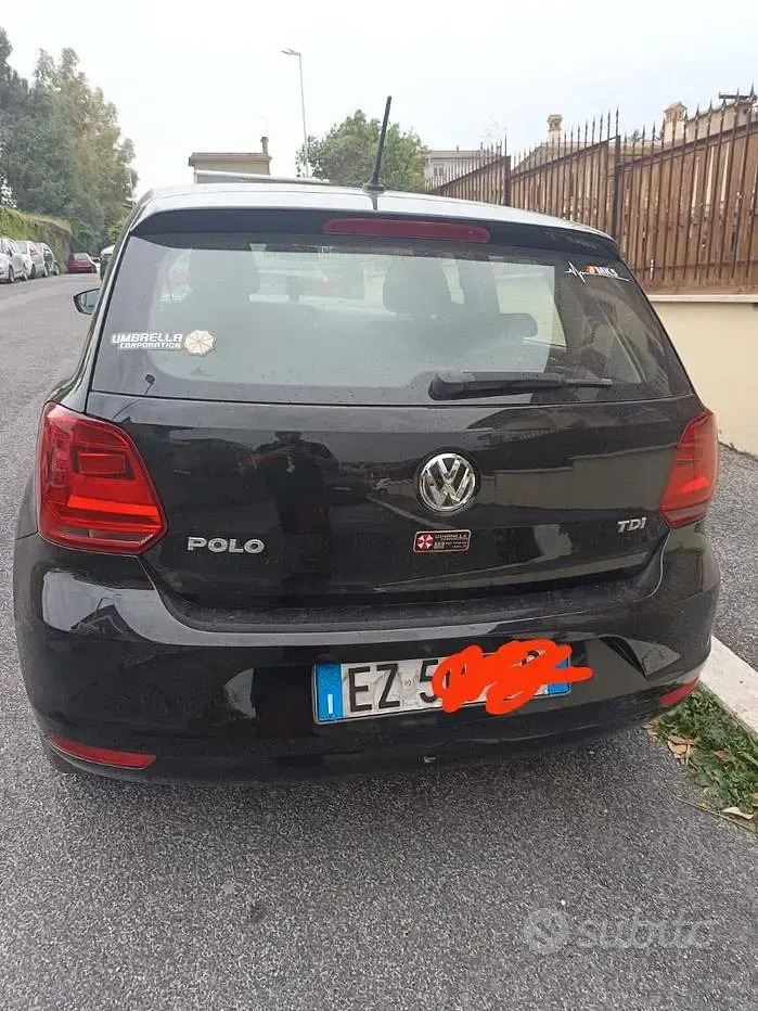 Begagnad VW Polo 75 HK (55 kW) 2015 Svart Sedan