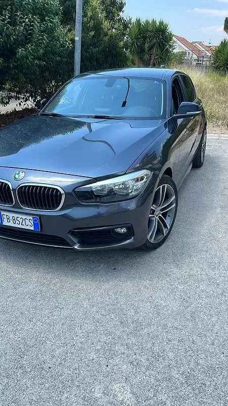 Usata BMW 118 150 CV (110 kW) 2015 Utilitaria