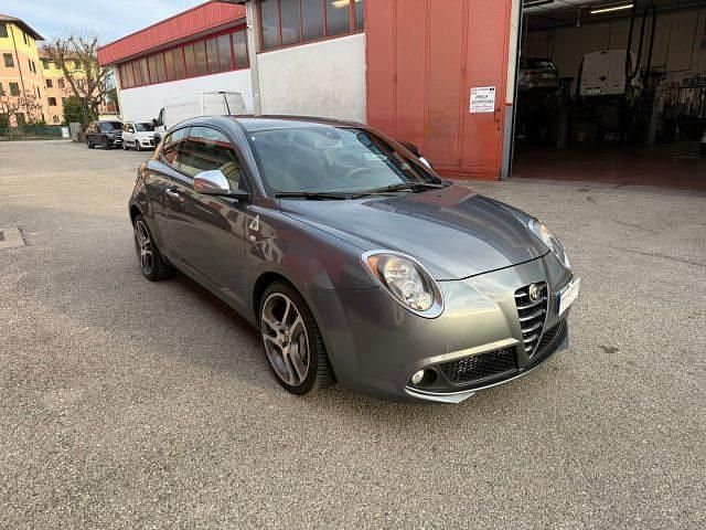 Usata Alfa Romeo MiTo Quadrifoglio Verde 170 CV (125 kW) 2013 Grigio Utilitaria