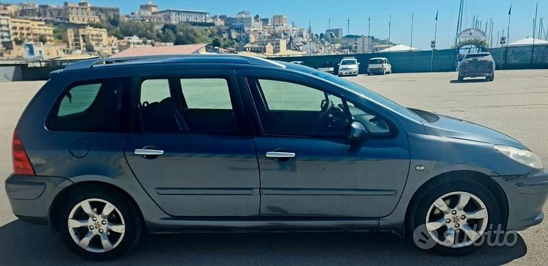 Usata Peugeot 307 90 CV (66 kW) 2007 Grigio Station wagon