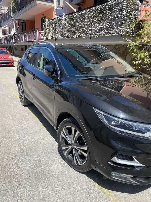Usata Nissan Qashqai N-Connecta 110 CV (80 kW) 2018 SUV