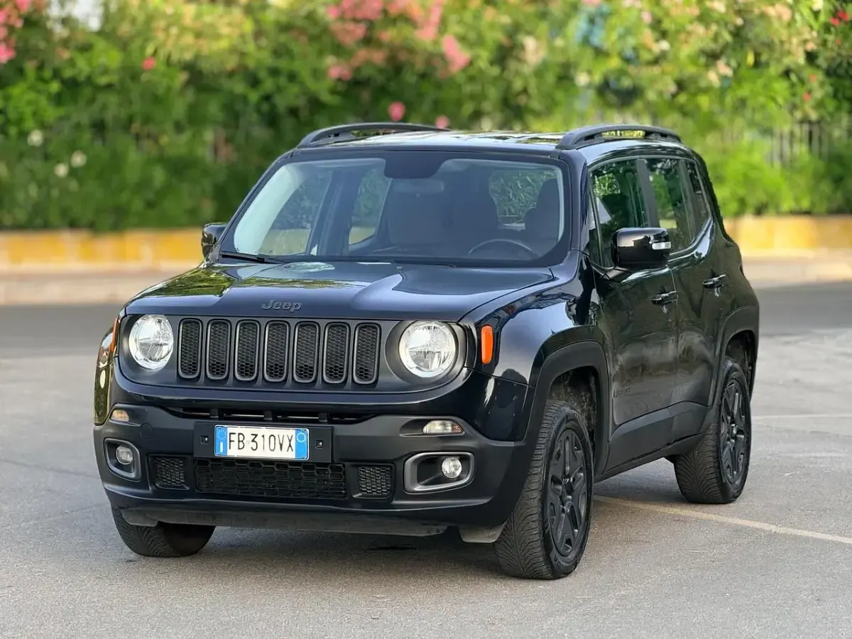 Usata Jeep Renegade 119 CV (87 kW) 2016 Nero SUV