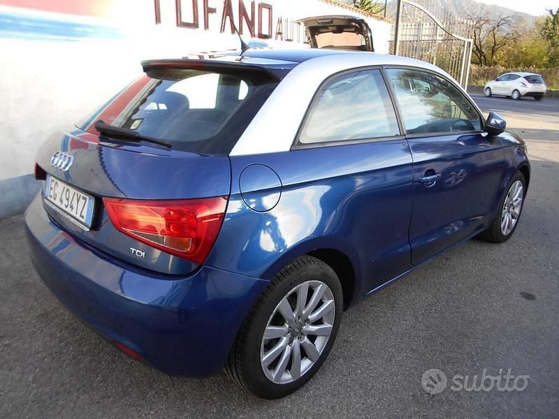 Usata Audi A1 Ambition 105 CV (77 kW) 2011 Blu Utilitaria