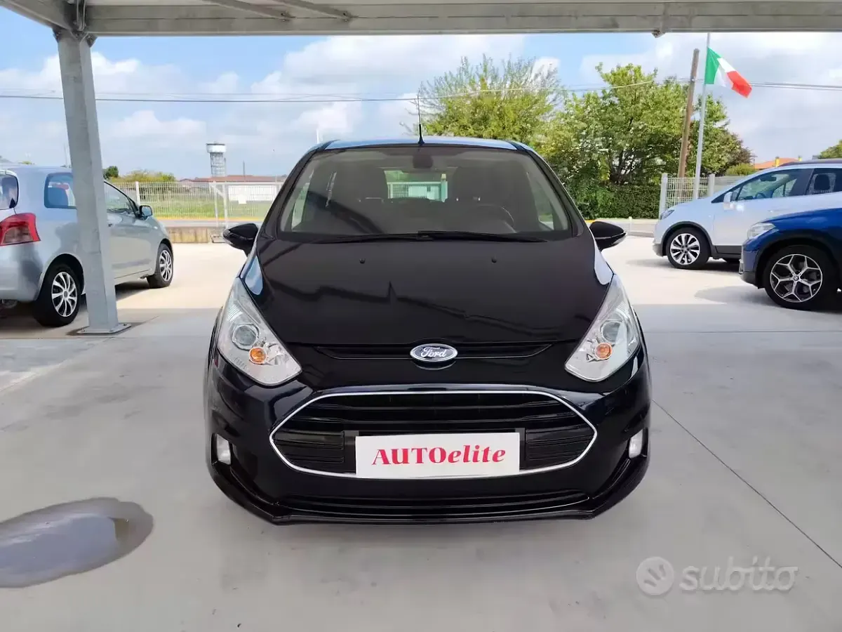 Usata Ford B-MAX Titanium 87 CV (63 kW) 2017 Nero Monovolume