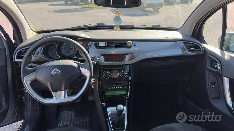 Usata Citroën C3 Exclusive 95 CV (69 kW) 2011 Grigio Berlina