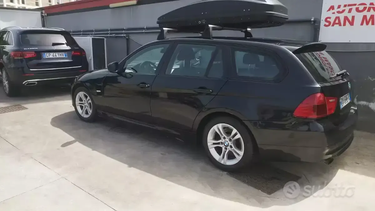 Usata BMW 318 143 CV (105 kW) 2009 Nero Station wagon