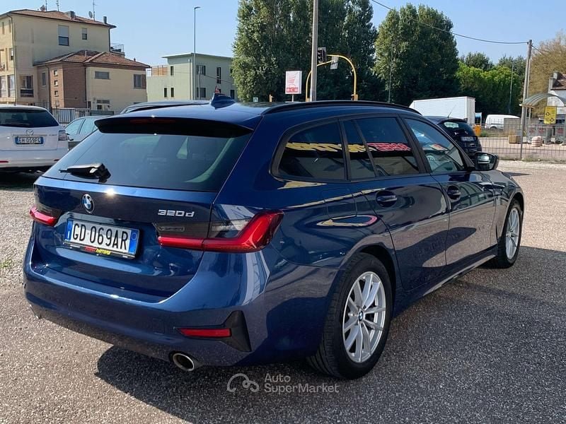 Begagnad BMW 320 190 HK (139 kW) 2020 Blå Kombi