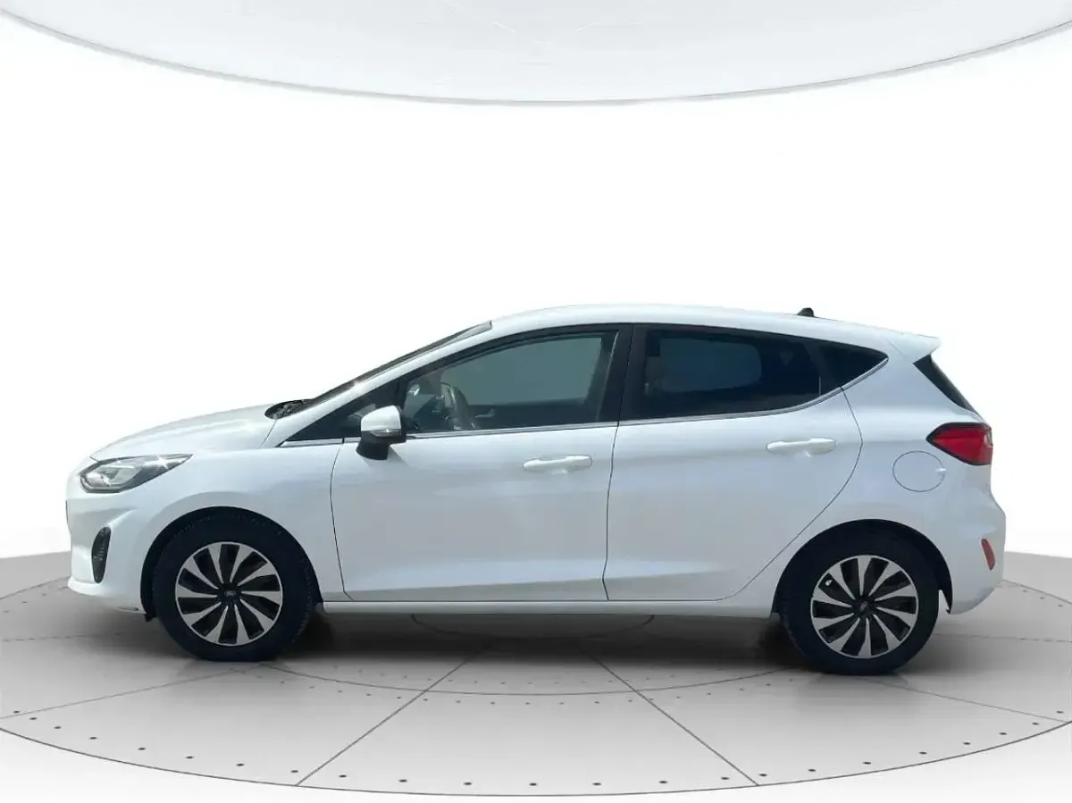 Usata Ford Fiesta Titanium 125 CV (91 kW) 2022 Bianco Utilitaria