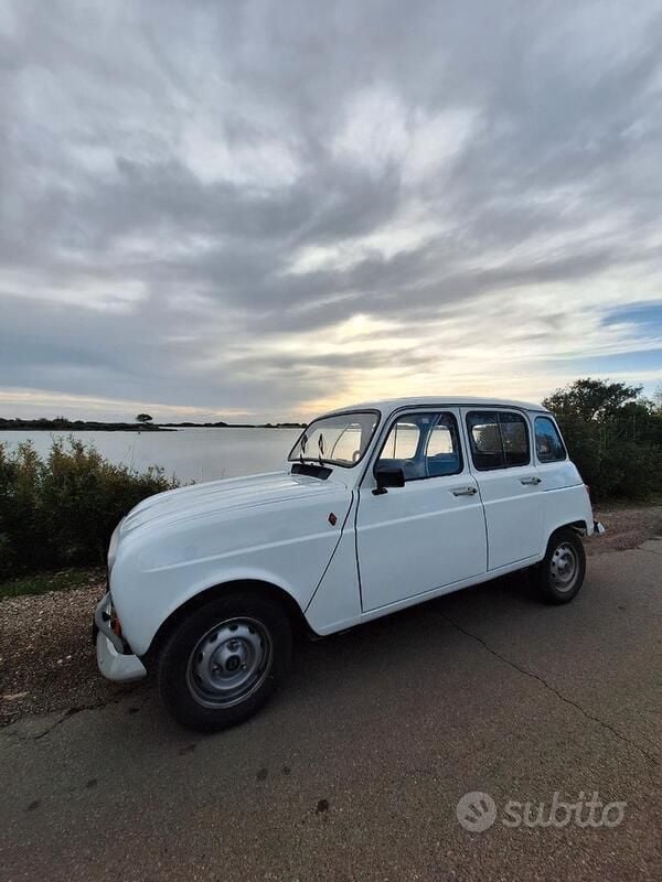 Bianco Usata 1990 Renault R4 Tre volumi | 9000 € - Immagine 1/1