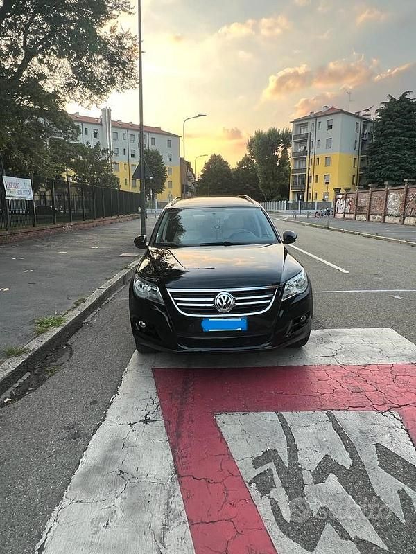 Nero Usata 2011 VW Tiguan SUV | 5500 € (Ottimo prezzo) - Immagine 1/4