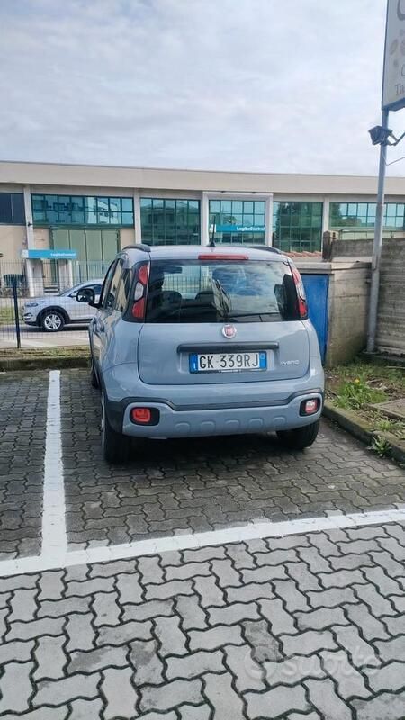 Usata Fiat Panda Cross Cross 70 CV (51 kW) 2022 Grigio Utilitaria