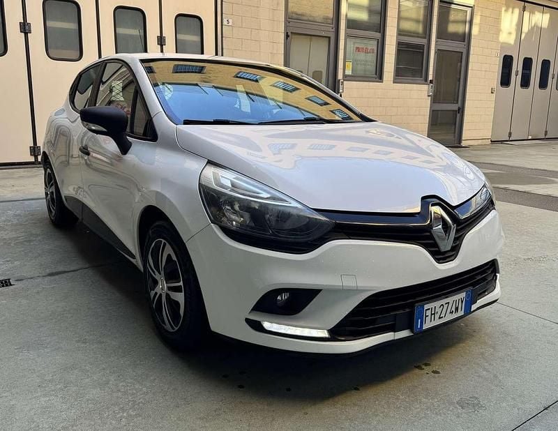 Usata Renault Clio IV 75 CV (55 kW) 2017 Other Berlina