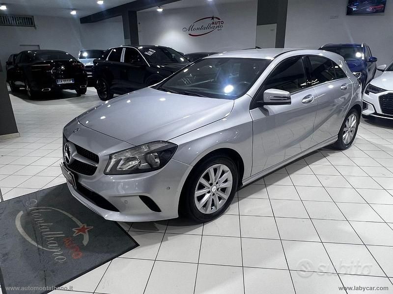 Usata Mercedes A180 Business 109 CV (80 kW) 2016 Argento Berlina