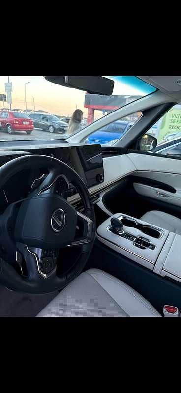 Usata Lexus LM350h Luxury Line 190 CV (139 kW) 2024 Monovolume