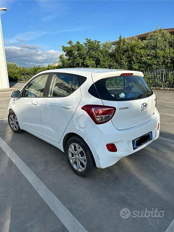 Begagnad Hyundai i10 69 HK (50 kW) 2014 Halvkombi