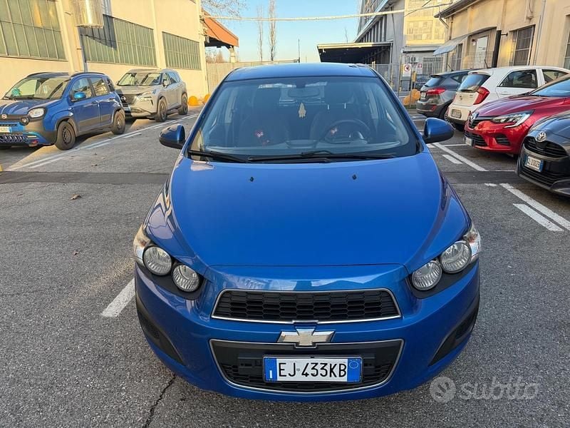 Usata Chevrolet Aveo LT 85 CV (62 kW) 2011 Blu Berlina
