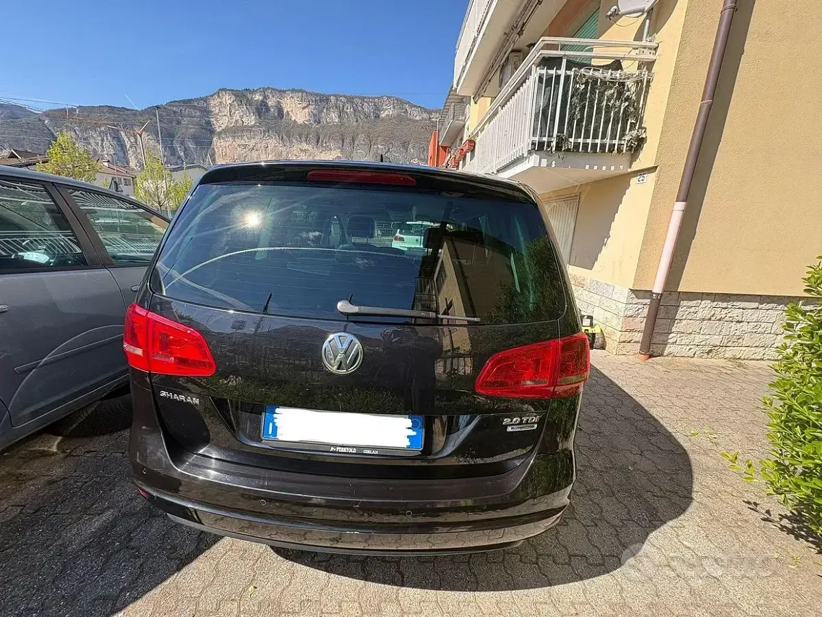 Usata VW Sharan 177 CV (130 kW) 2015 Nero Monovolume