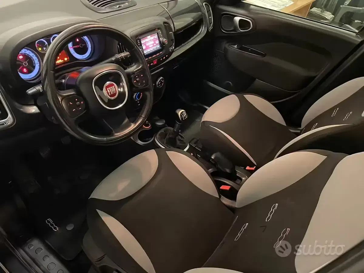 Usata Fiat 500L Lounge 85 CV (62 kW) 2014 Grigio Monovolume