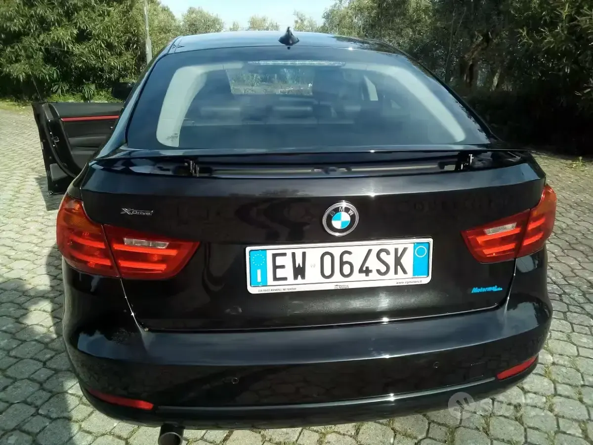 Usata BMW 320 184 CV (135 kW) 2014 Nero Berlina