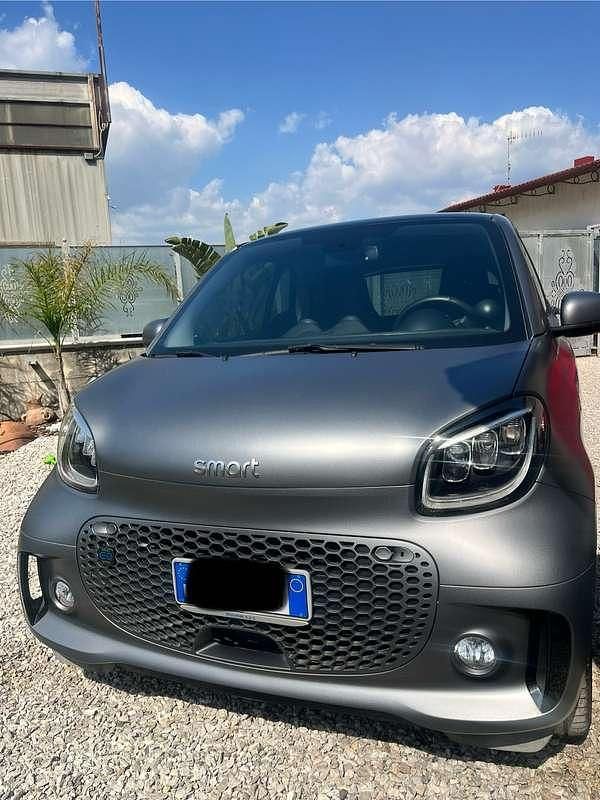 Grigio Usata 2020 Smart ForTwo Electric Drive Pulse Coupé | 12.500 € (Buon prezzo) - Immagine 1/4