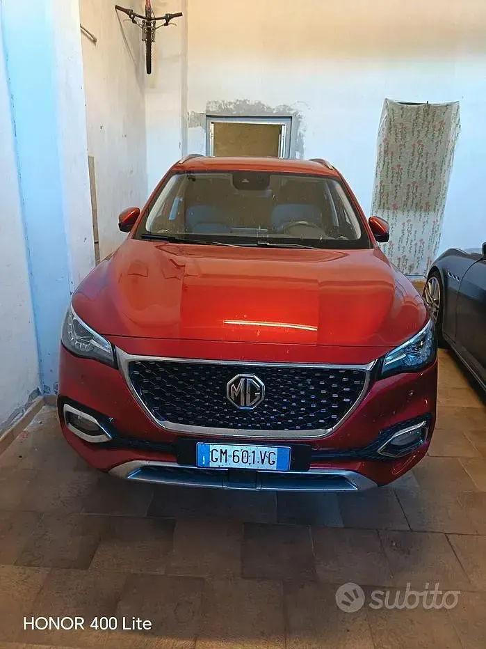 Usata MG HS 162 CV (119 kW) 2023 Rosso SUV