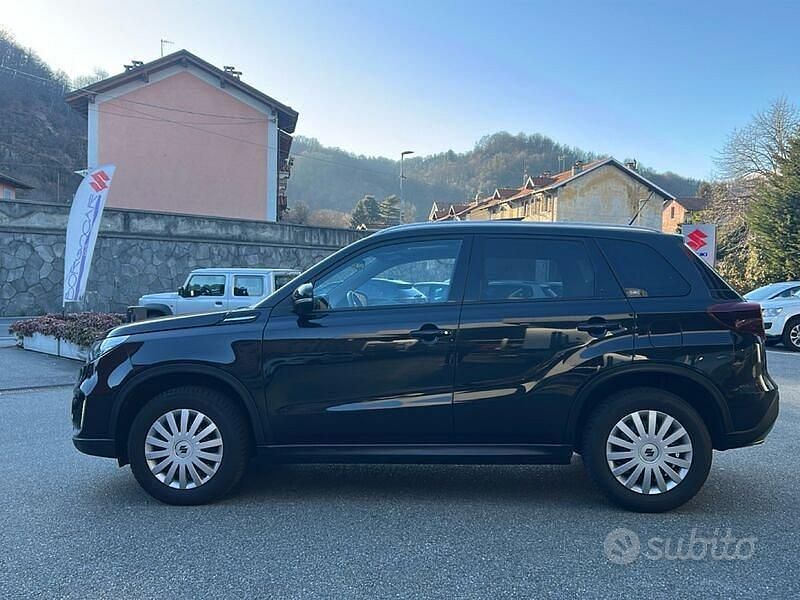 Usata Suzuki Vitara 116 CV (85 kW) 2022 Nero SUV