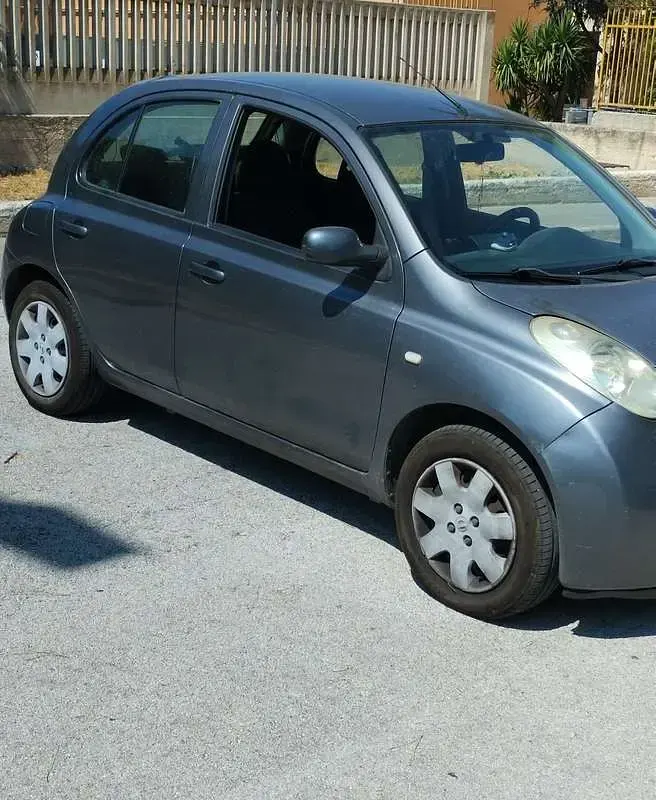 Usata Nissan Micra Visia 65 CV (47 kW) 2005 Berlina