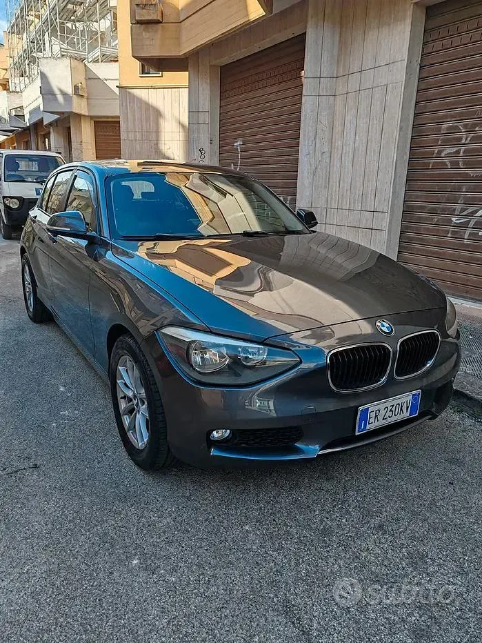 Usata BMW 118 Efficient Dynamics 143 CV (105 kW) 2012 Grigio Utilitaria