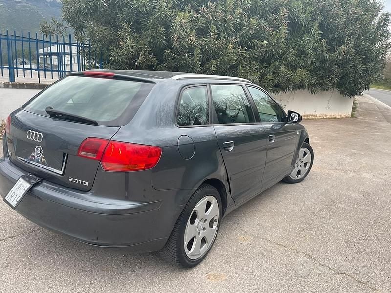Usata Audi A3 140 CV (102 kW) 2006 Grigio Utilitaria