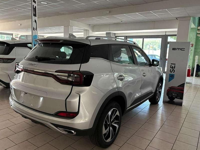 Nuova EMC SEI 113 CV (83 kW) 2025 Argento metallizzato SUV
