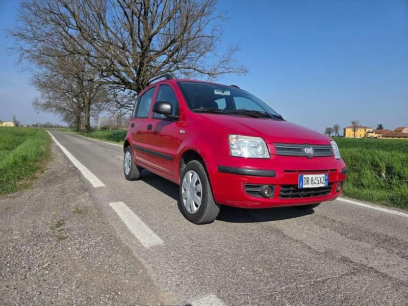 Usata Fiat Panda Dynamic 60 CV (44 kW) 2009 Rosso Utilitaria