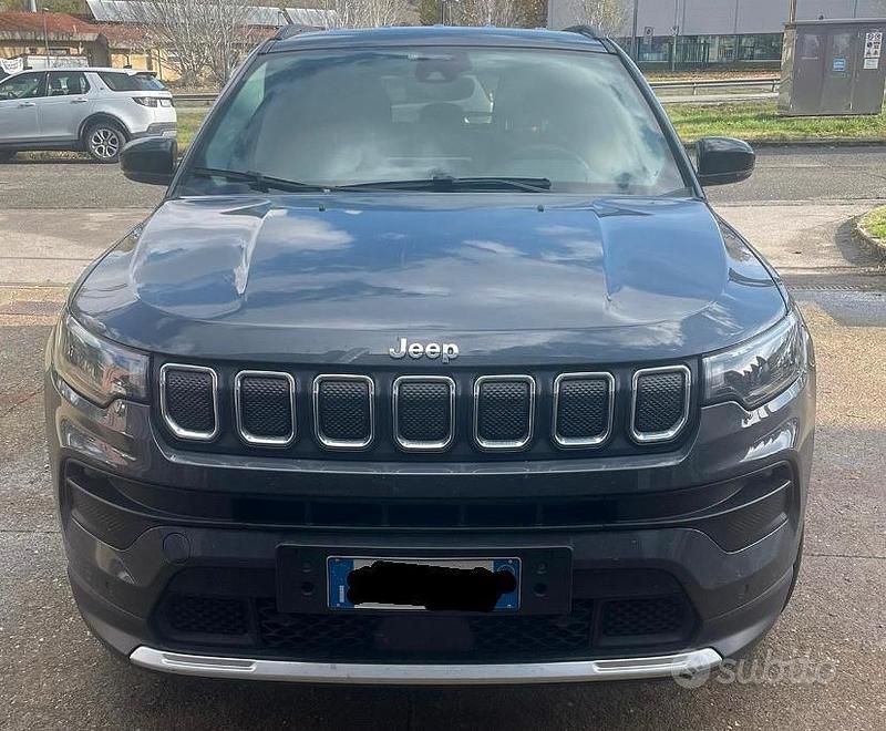 Usata Jeep Compass 130 CV (95 kW) 2022 Grigio SUV
