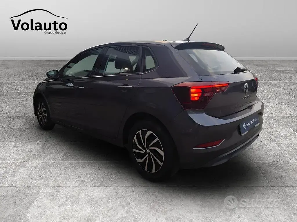 Usata VW Polo Life 80 CV (58 kW) 2023 Bianco Utilitaria