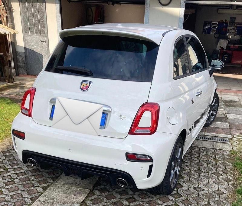 Usata Abarth 595 Turismo 165 CV (121 kW) 2022 Bianco Berlina