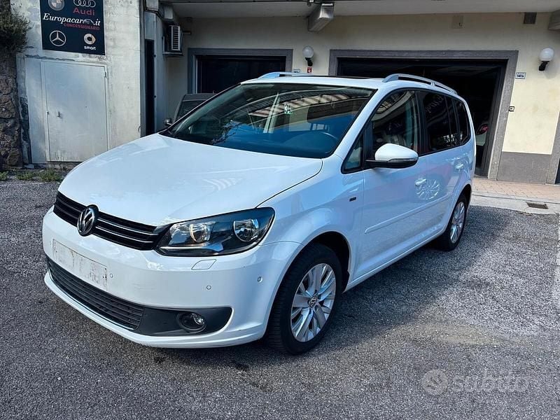 Usata VW Touran Highline 150 CV (110 kW) 2013 Bianco Monovolume