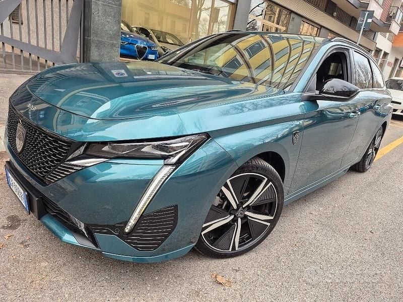 Usata Peugeot 308 GT 130 CV (95 kW) 2024 Verde Station wagon