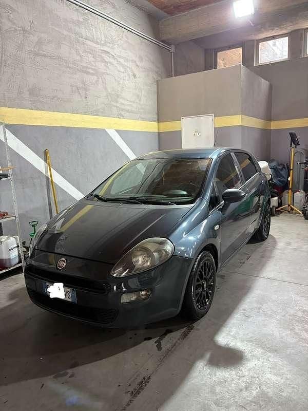 Usata Fiat Punto Evo Emotion 95 CV (69 kW) 2011 Utilitaria