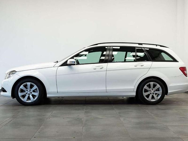 Begagnad Mercedes C180 120 HK (88 kW) 2014 Other Kombi