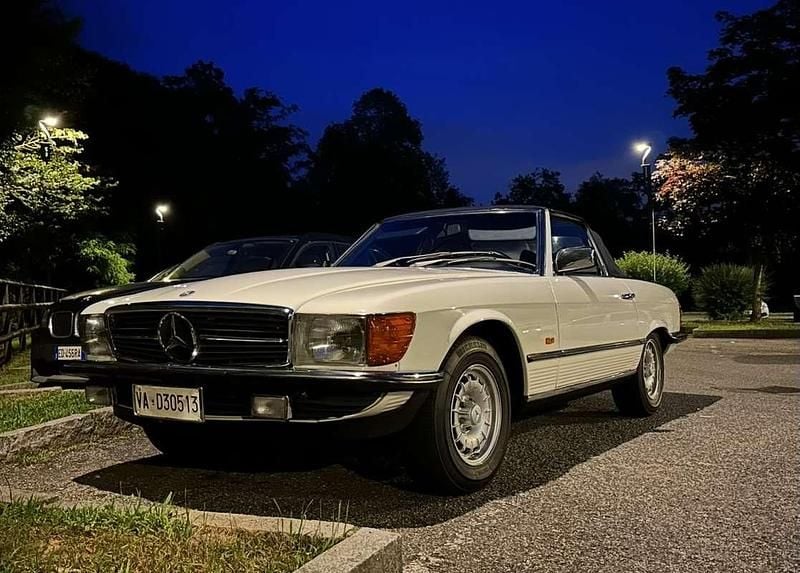 Usata Mercedes SL280 185 CV (136 kW) 1977 Bianco Cabrio