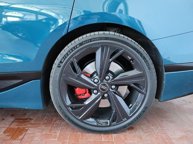 Usata Audi A6 e-tron S-Line 339 kW (462 CV) 2025 Blu Station wagon