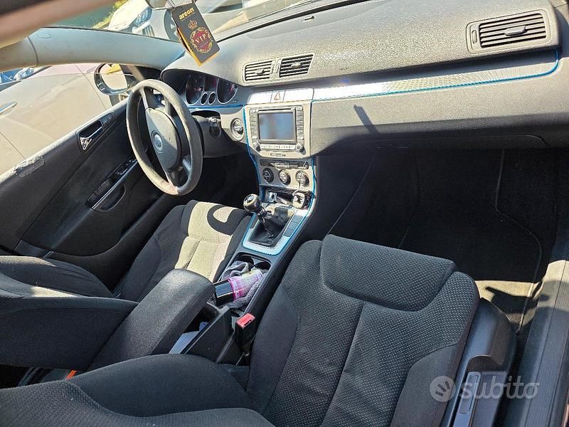 Begagnad VW Passat Comfortline 105 HK (77 kW) 2007 Kombi