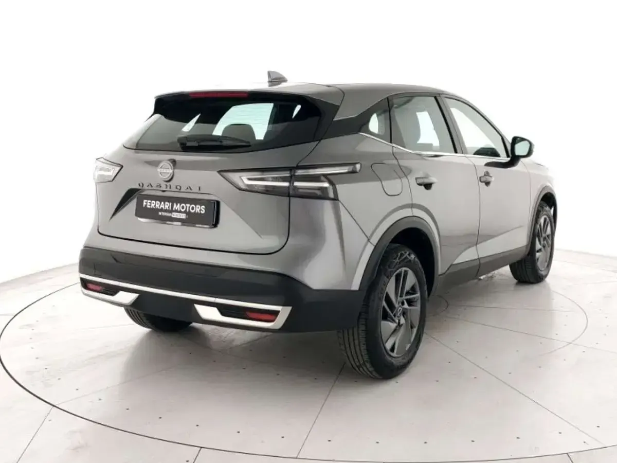 Usado Nissan Qashqai Acenta 158 CV (116 kW) 2025 Negro SUV