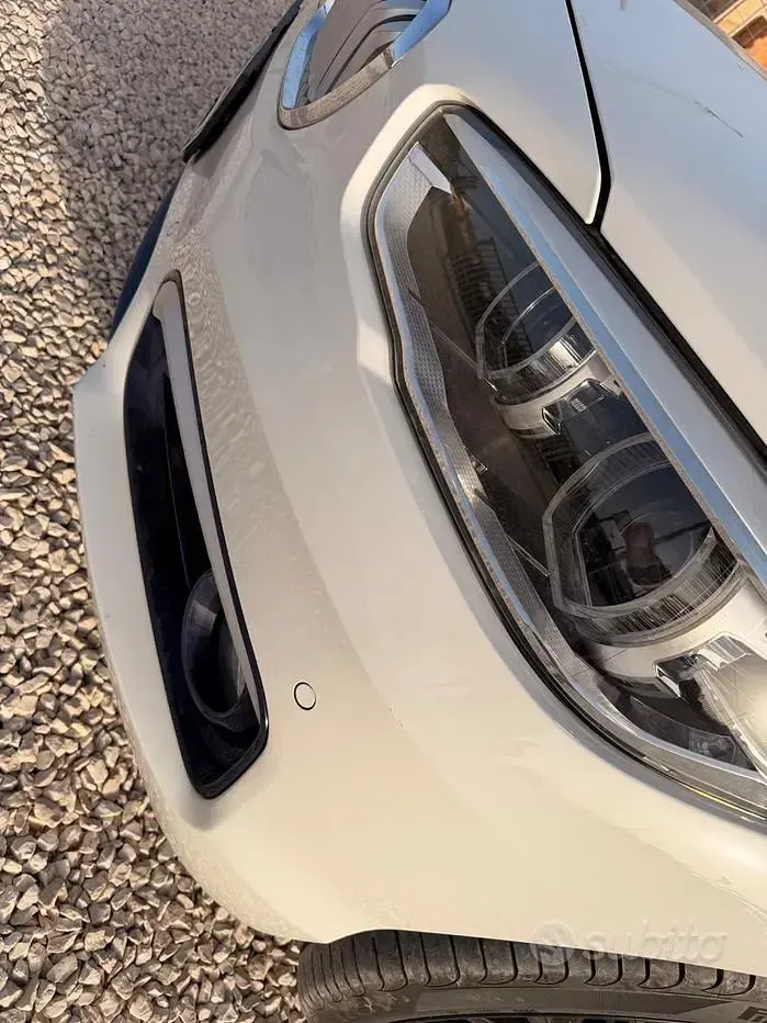 Usata BMW 118 Sport Line 150 CV (110 kW) 2015 Bianco Utilitaria