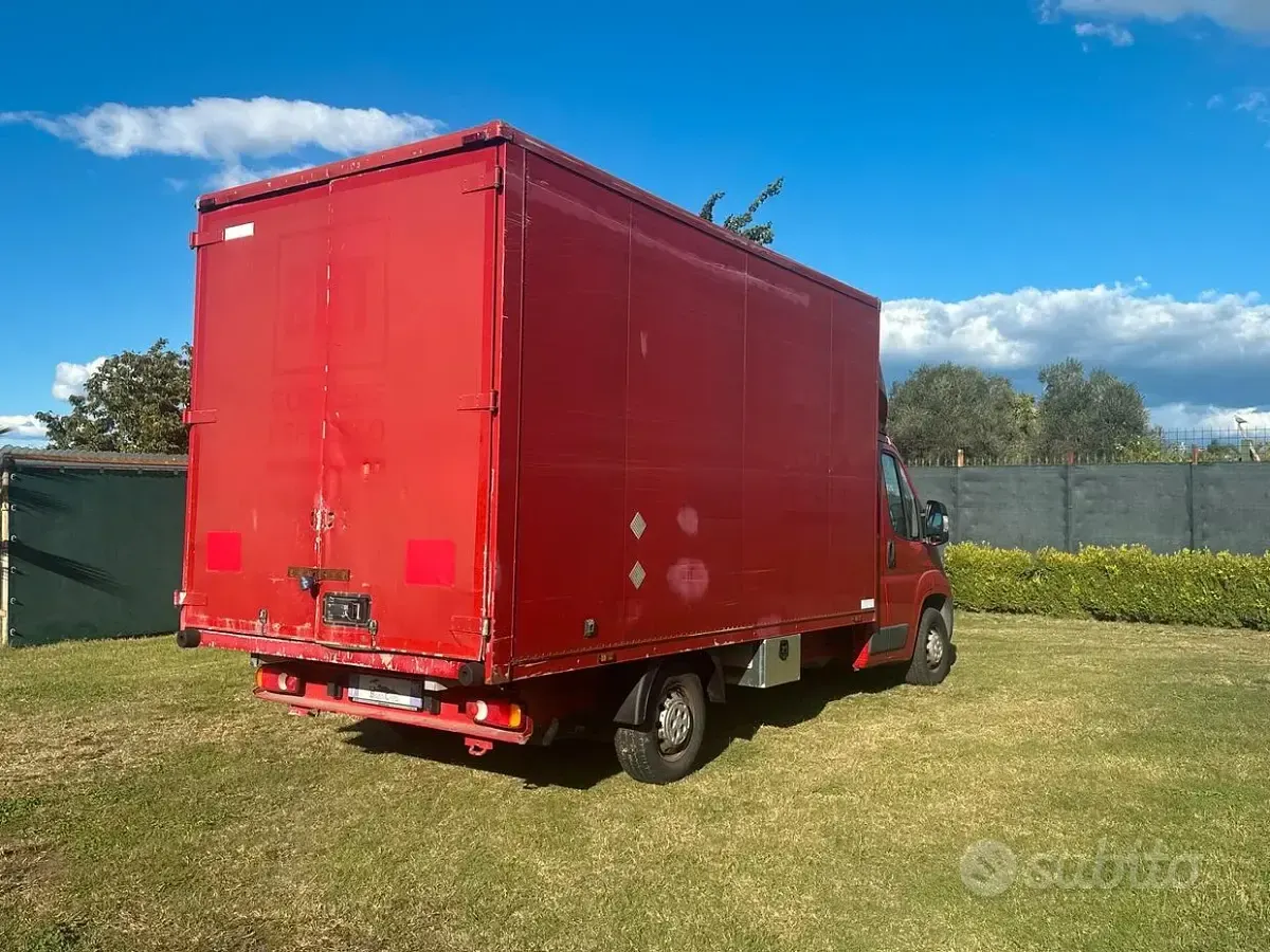 Usata Fiat Ducato 150 CV (110 kW) 2016 Rosso Furgone