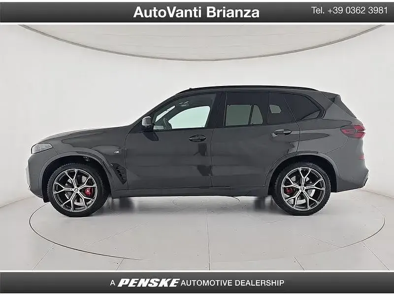 Usata BMW X5 M Sport 297 CV (218 kW) 2025 Grigio SUV