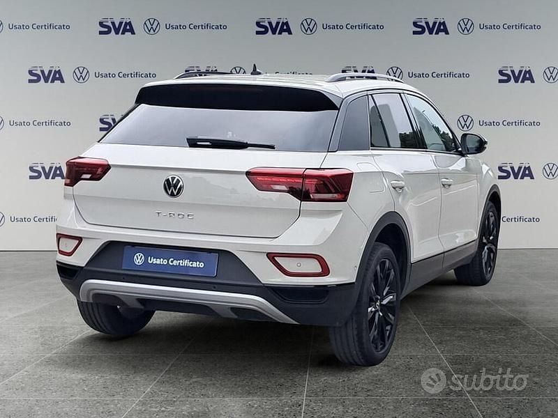 Usata VW T-Roc Style 110 CV (80 kW) 2022 Grigio SUV