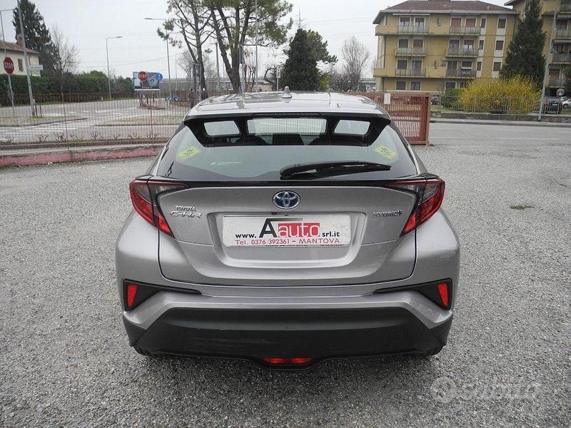 Usata Toyota C-HR Business Edition 98 CV (72 kW) 2021 Grigio SUV