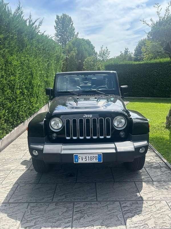 Usata Jeep Wrangler 200 CV (147 kW) 2018 Nero SUV