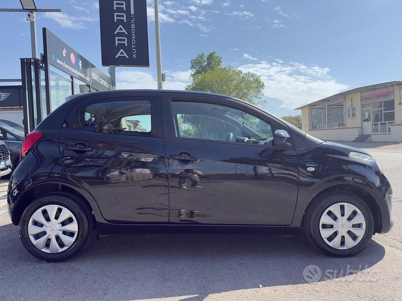 Second-hand Citroën C1 Live 69 CP (50 kW) 2015 Negru Hatchback