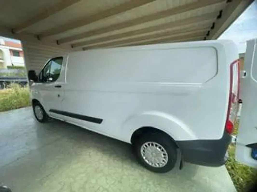 Usata Ford Transit Custom 122 CV (89 kW) 2017 Bianco Furgone